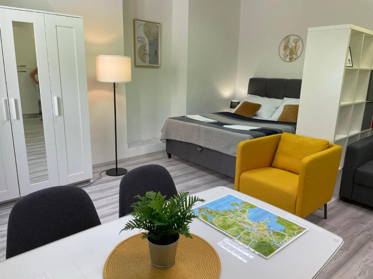 Apartment Studio Beauty In Centar Пула Екстериор снимка