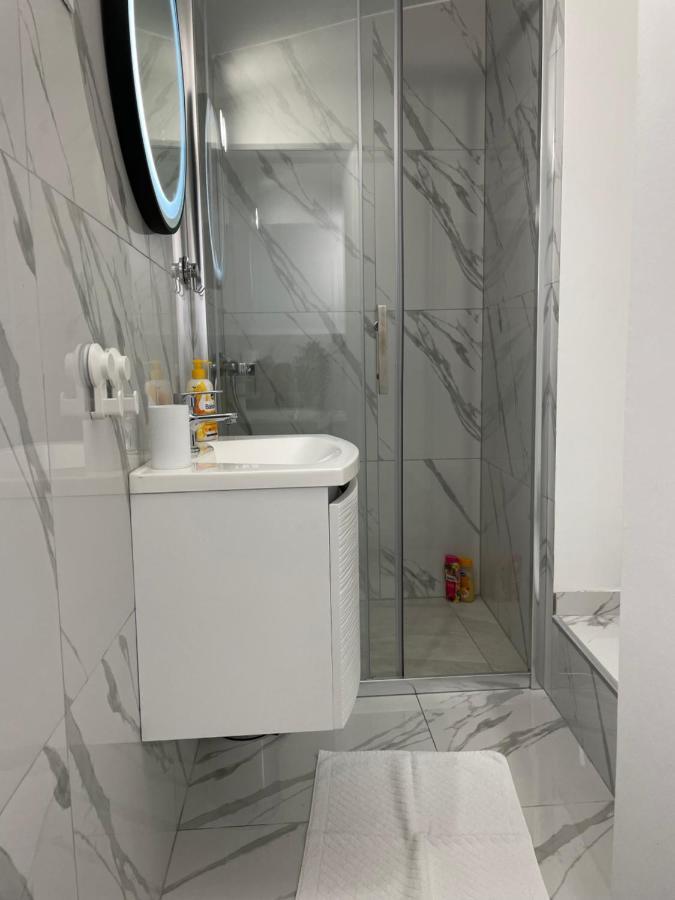 Apartment Studio Beauty In Centar Пула Екстериор снимка